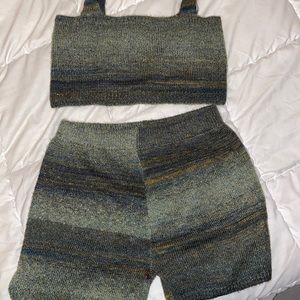 Two piece urban set